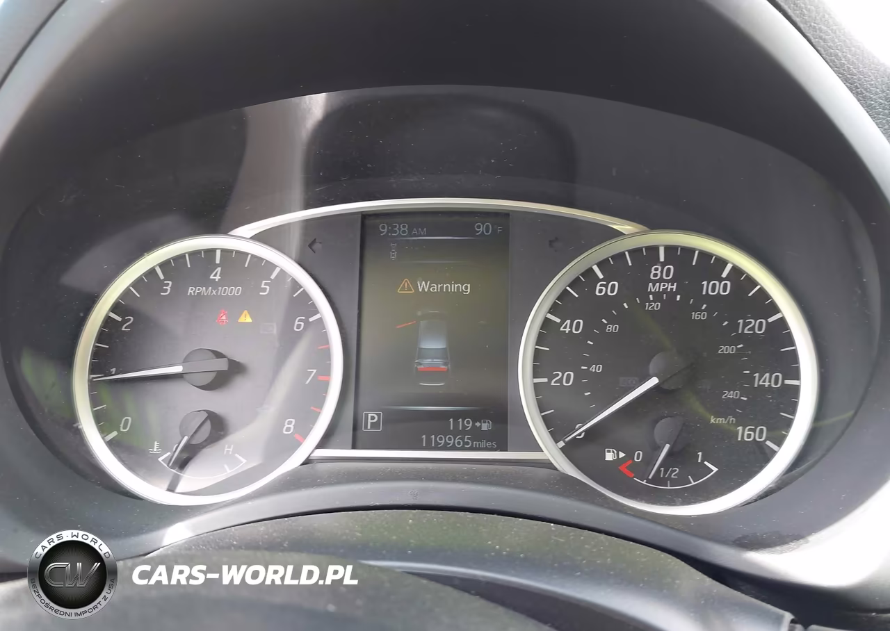 2018 Nissan Sentra S VIN:3N1AB7APXJY318155 - 7