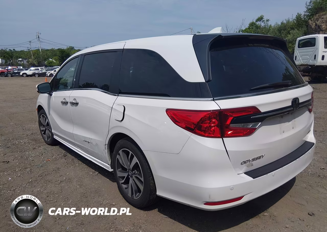 2024 Honda Odyssey Touring VIN:5FNRL6H86RB043476 - 3