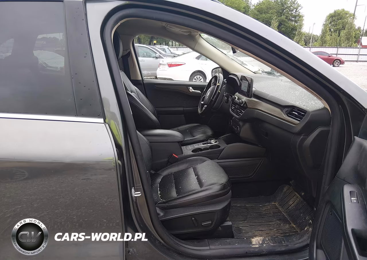 2020 Ford Escape Titanium VIN:1FMCU9J98LUB04313 - 5