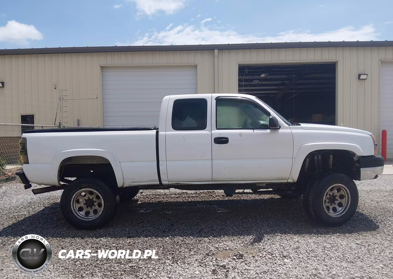 2004 Chevrolet Silverado 2500Hd Ls VIN:1GCHK29U94E208336 - 13