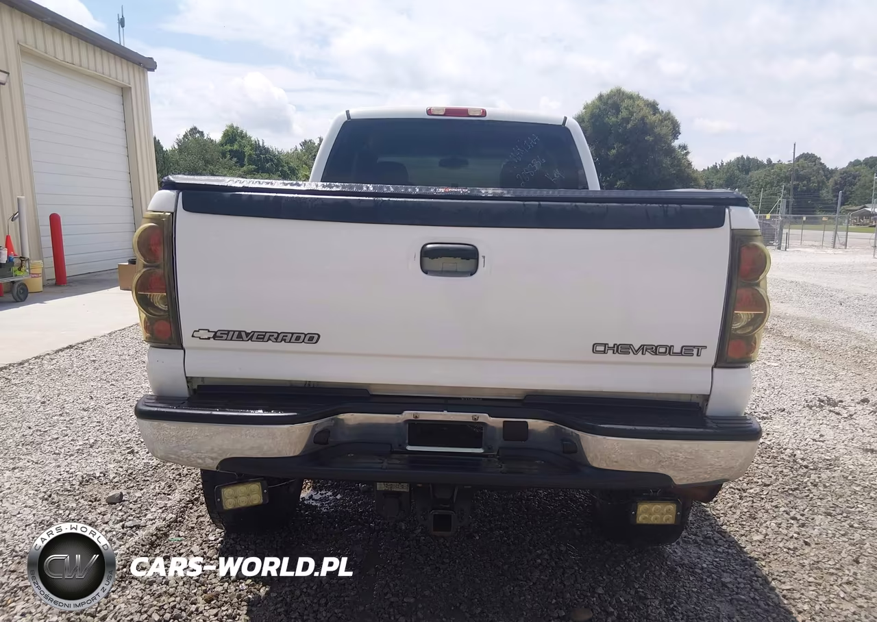 2004 Chevrolet Silverado 2500Hd Ls VIN:1GCHK29U94E208336 - 16