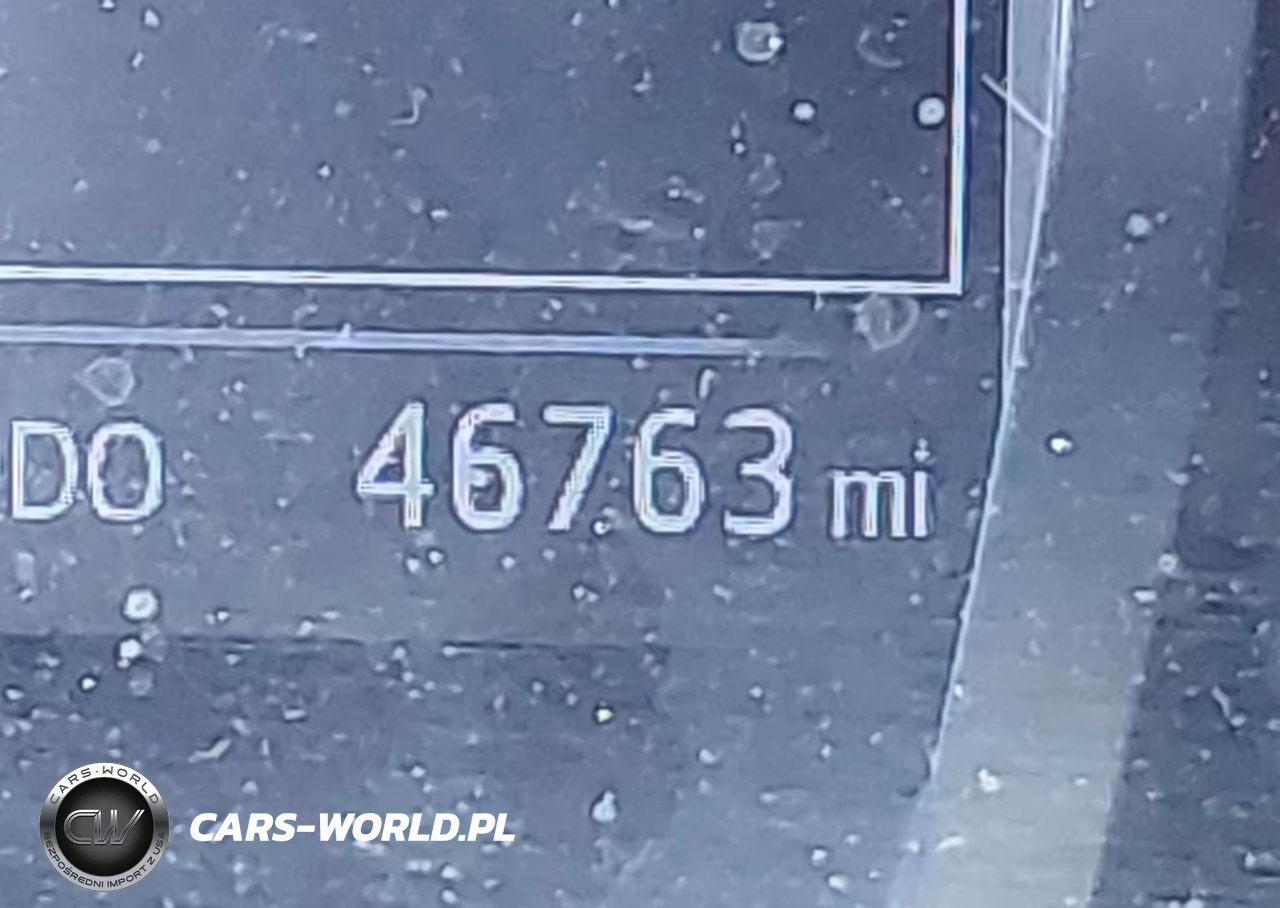 2019 Toyota Tacoma Sr VIN:5TFAX5GN1KX140857 - 16