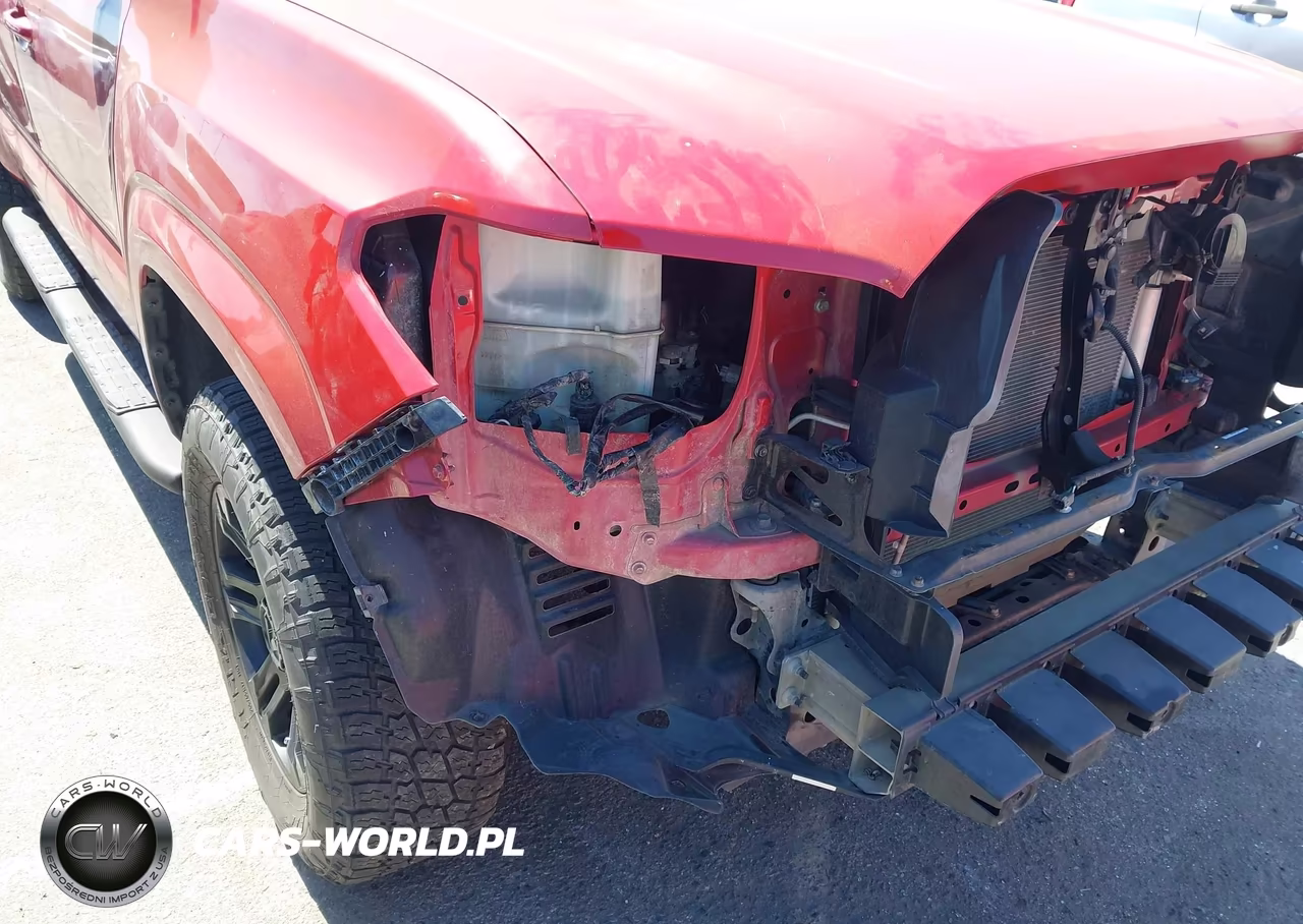 2019 Toyota Tacoma Sr VIN:5TFAX5GN1KX140857 - 18