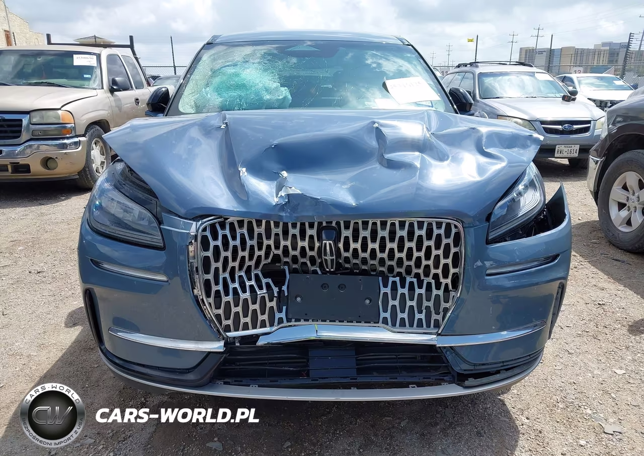 2023 Lincoln Corsair Standard VIN:5LMCJ1CA6PUL25736 - 11