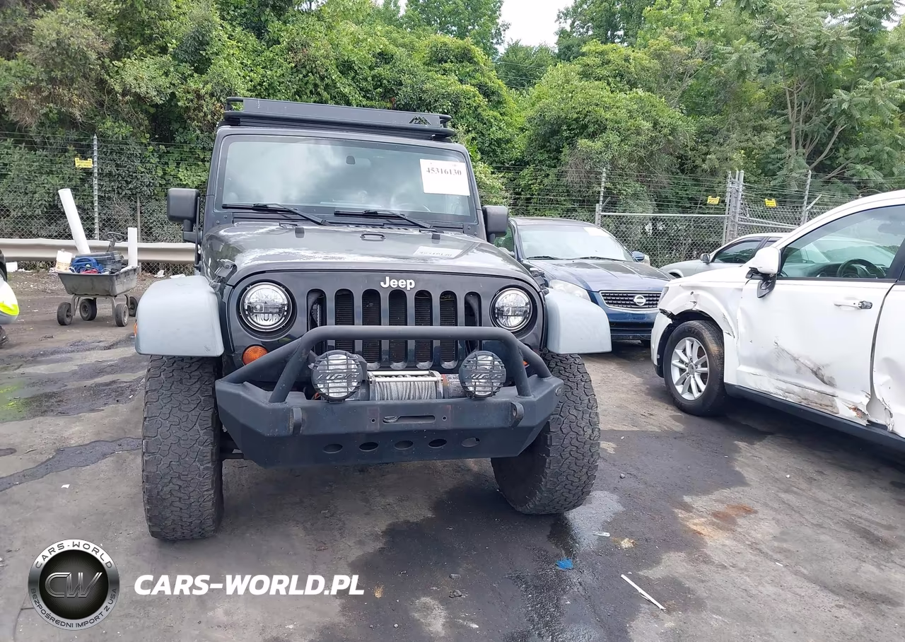 2011 Jeep Wrangler Unlimited Sport VIN:1J4BA3H17BL574871 - 12