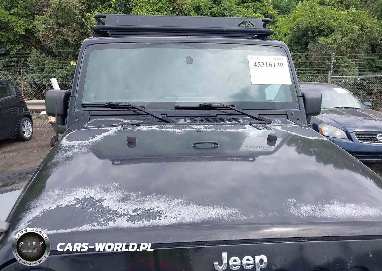 2011 Jeep Wrangler Unlimited Sport VIN:1J4BA3H17BL574871 - 6