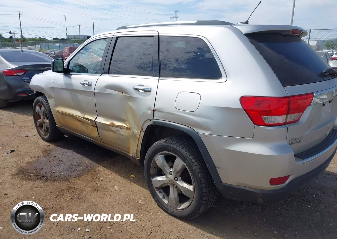 2013 Jeep Grand Cherokee Limited VIN:1C4RJFBG2DC582141 - 3