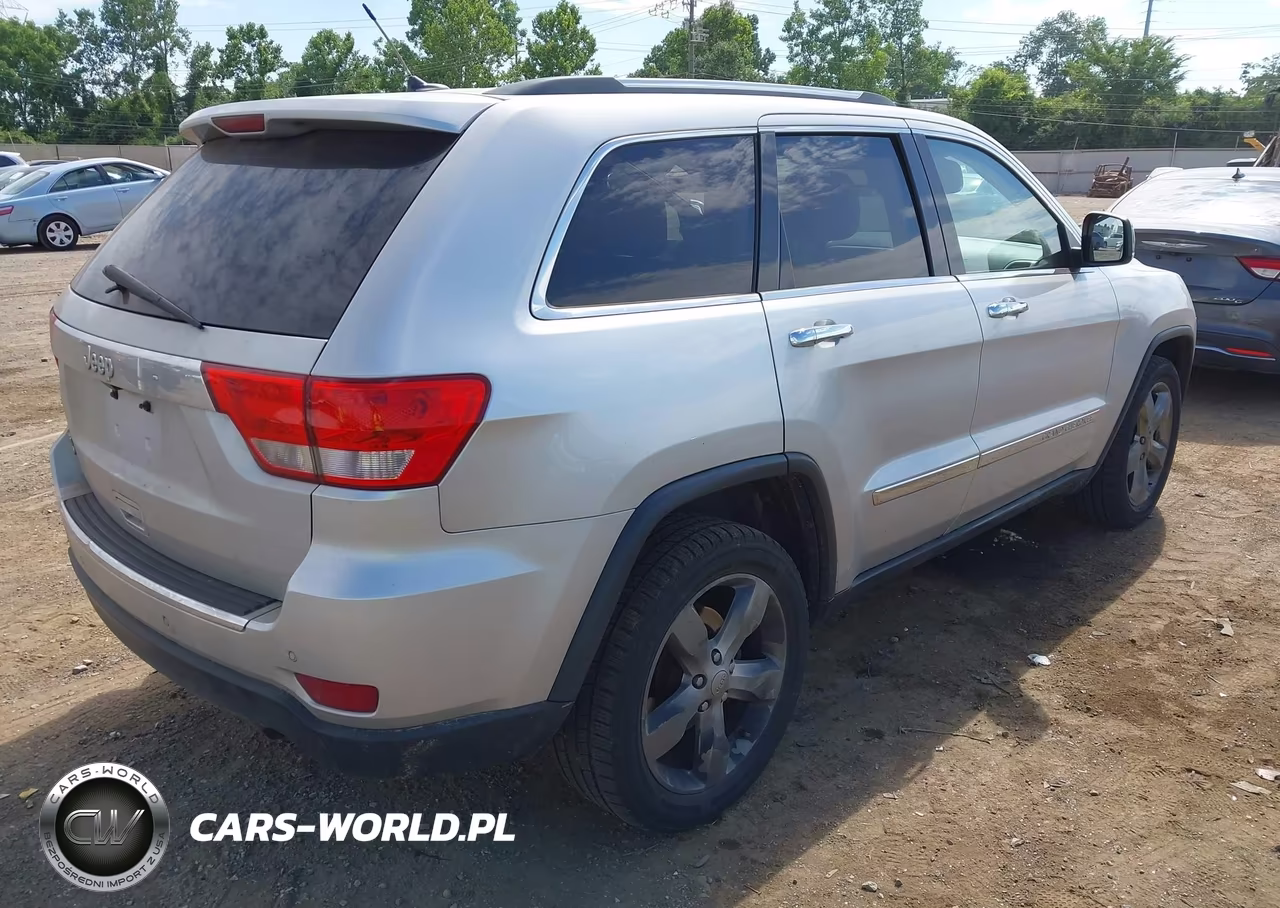2013 Jeep Grand Cherokee Limited VIN:1C4RJFBG2DC582141 - 4