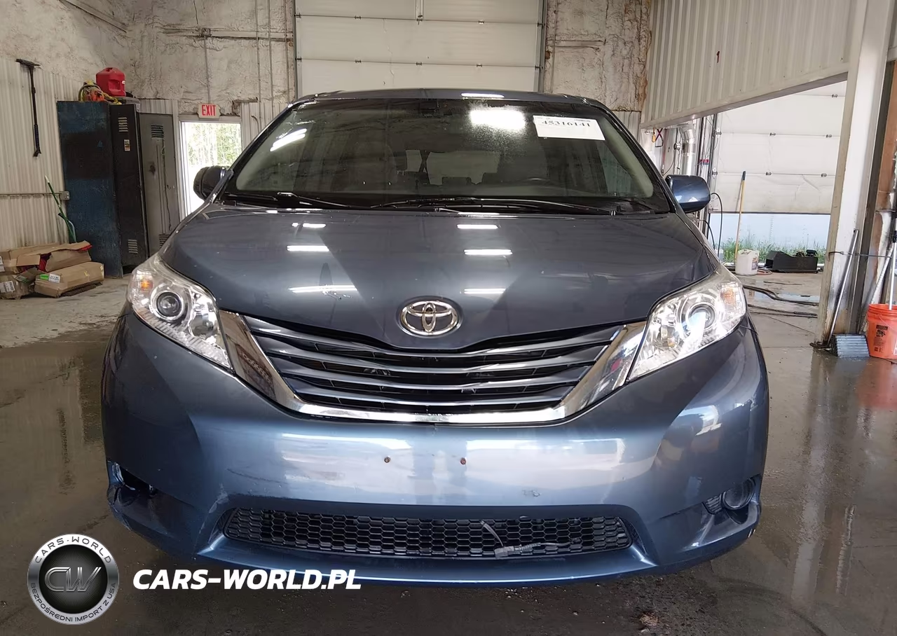 2017 Toyota Sienna Le 8 Passenger VIN:5TDKZ3DC1HS814493 - 12