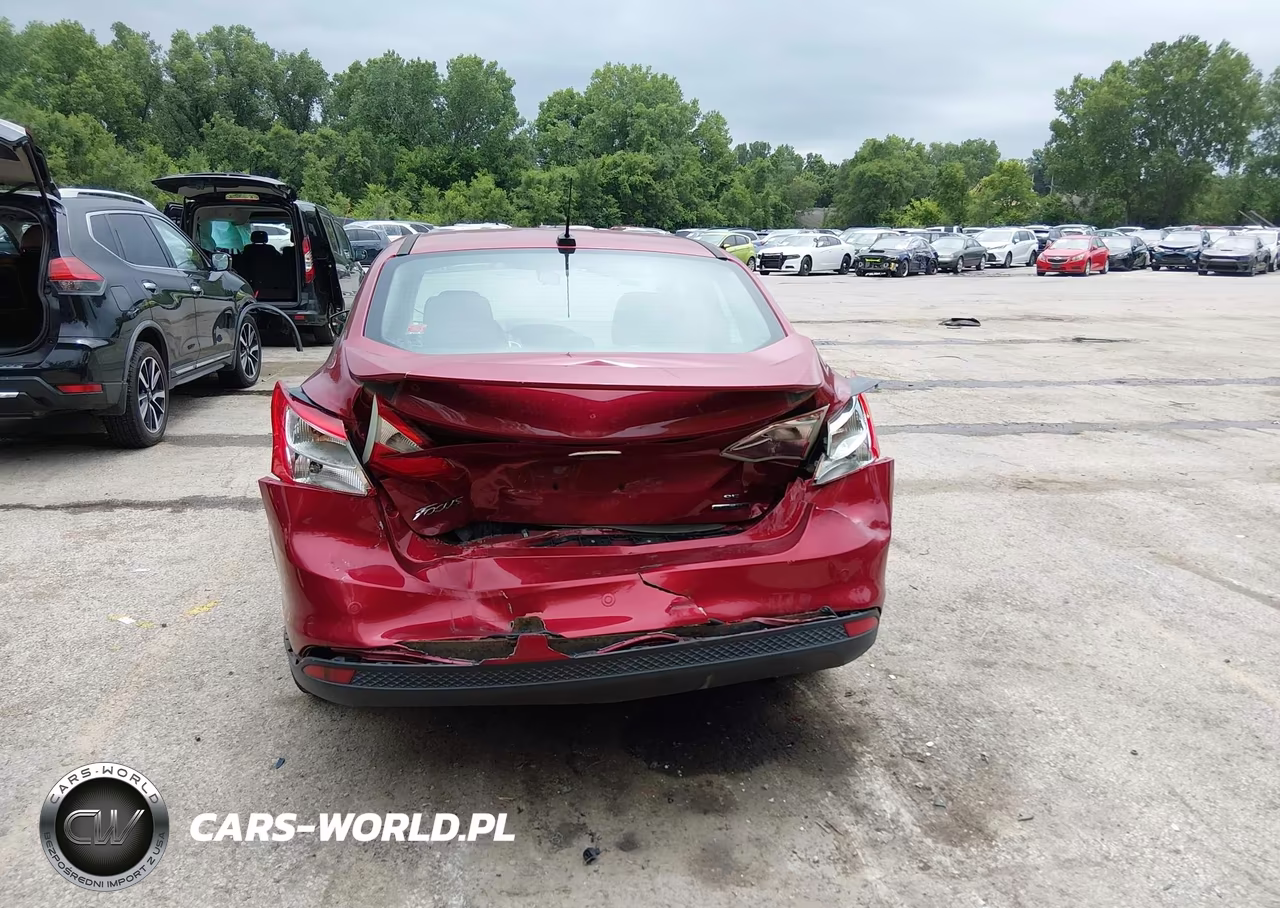 2013 Ford Focus Se VIN:1FADP3F23DL163100 - 6
