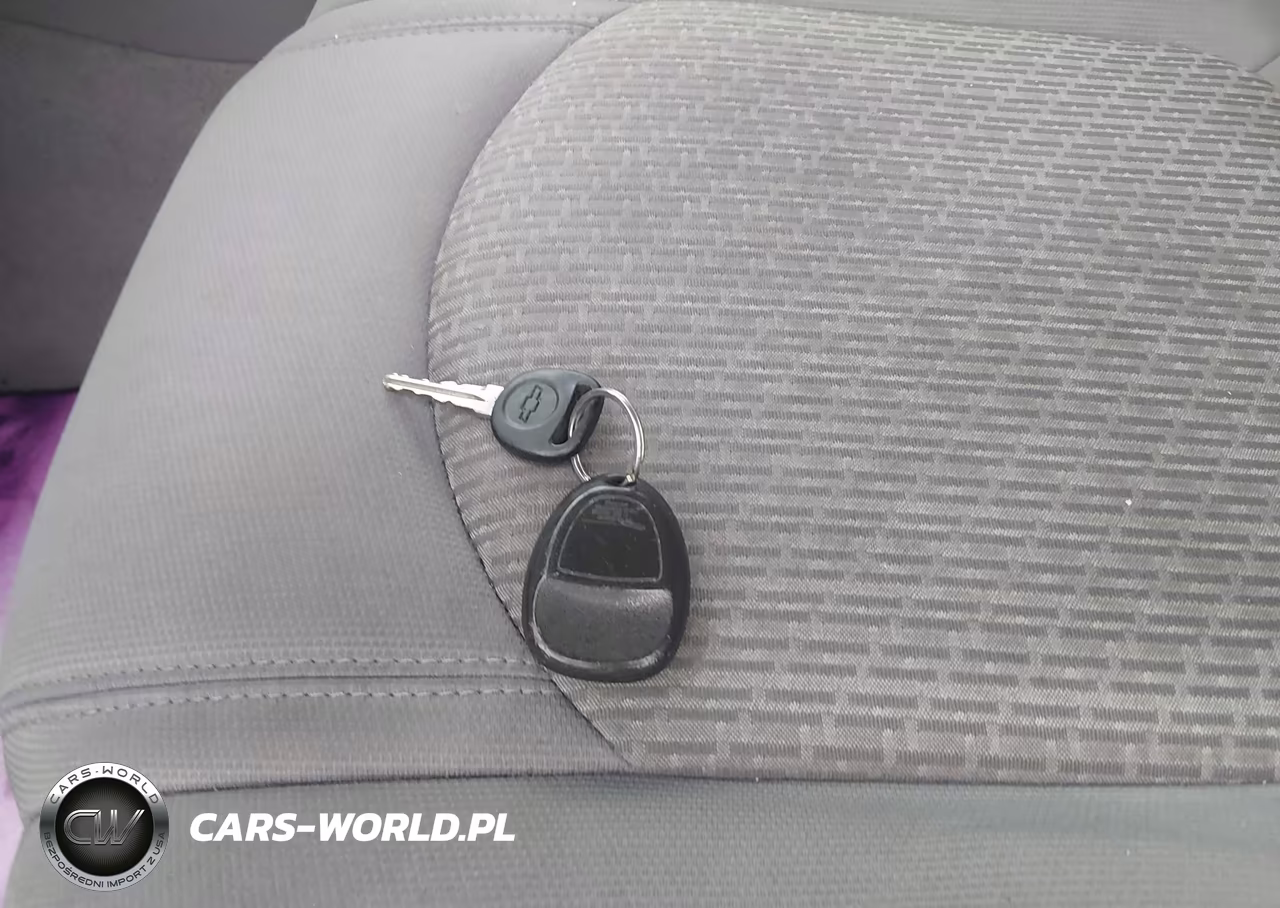 2009 Chevrolet Traverse Lt VIN:1GNEV23D39S148010 - 11