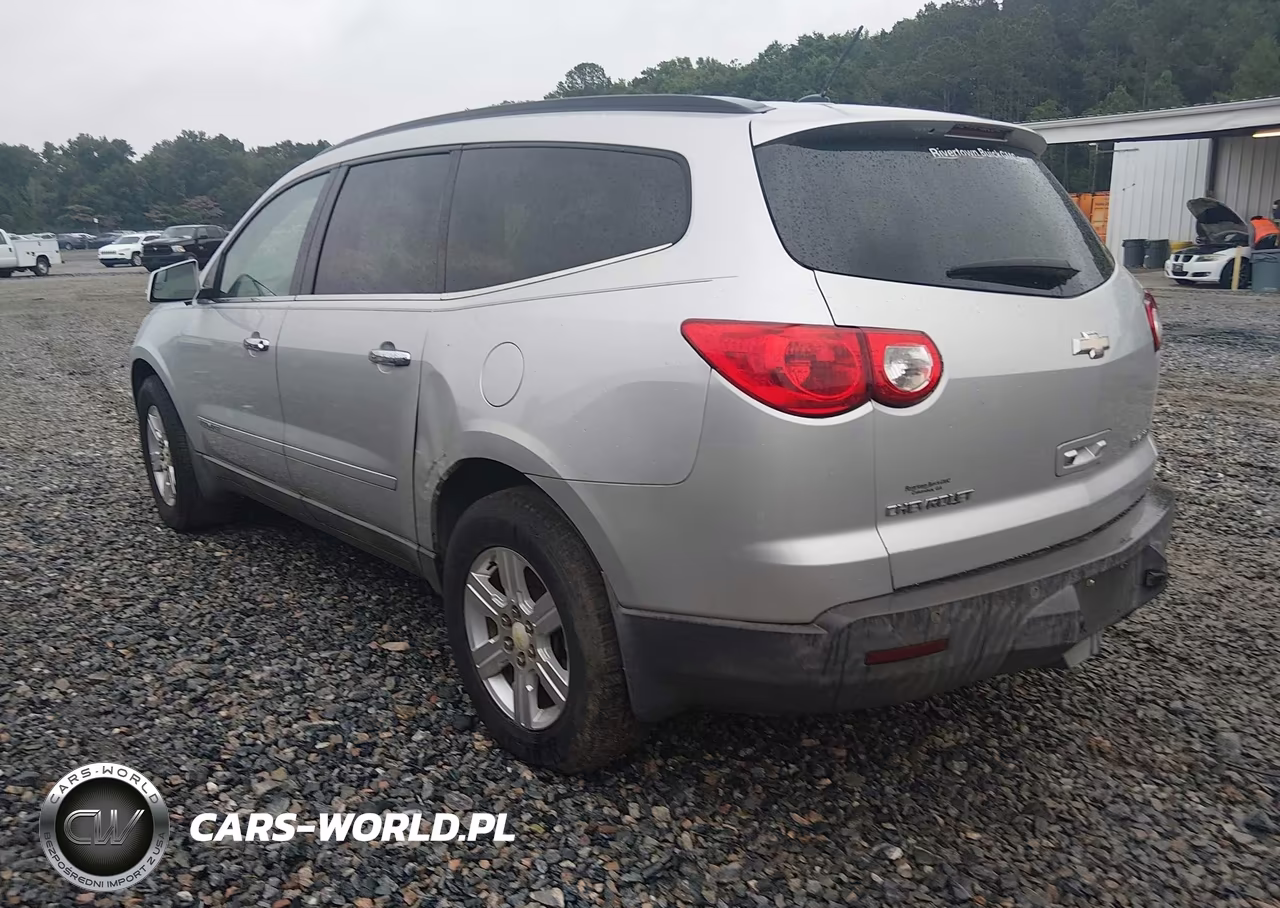 2009 Chevrolet Traverse Lt VIN:1GNEV23D39S148010 - 3