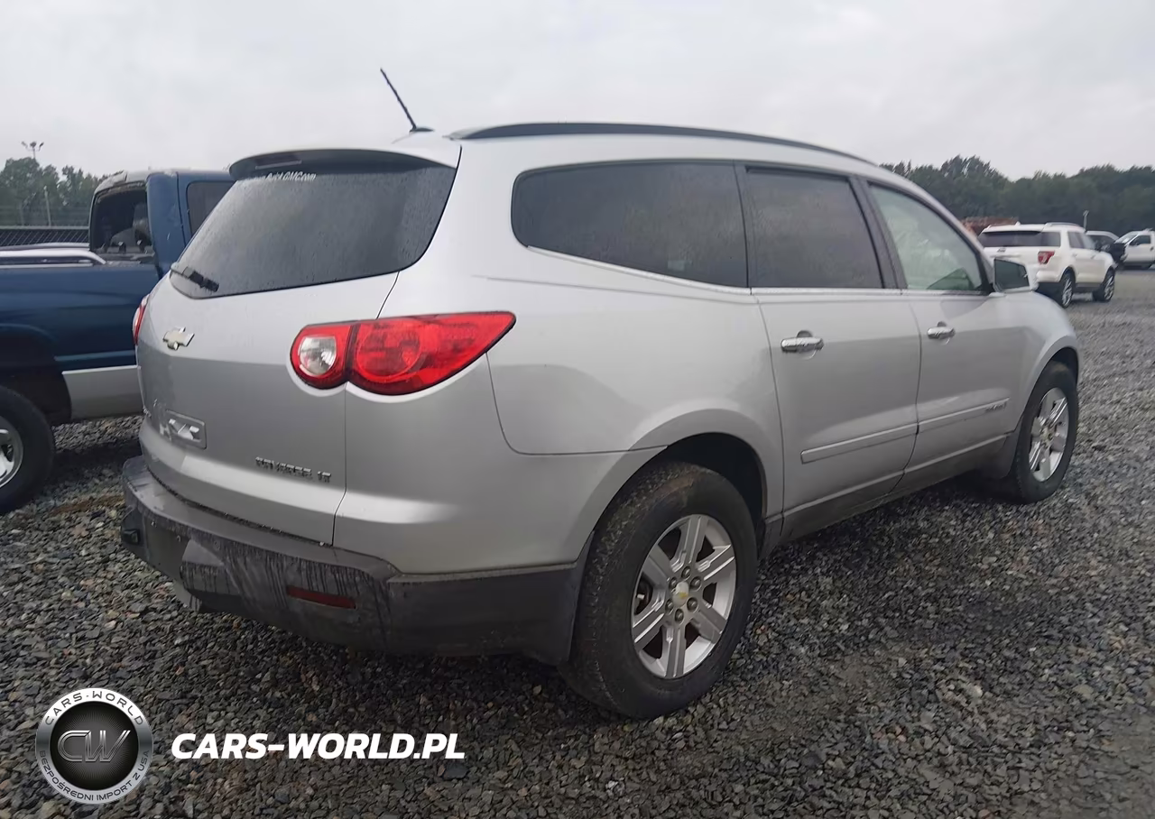 2009 Chevrolet Traverse Lt VIN:1GNEV23D39S148010 - 4