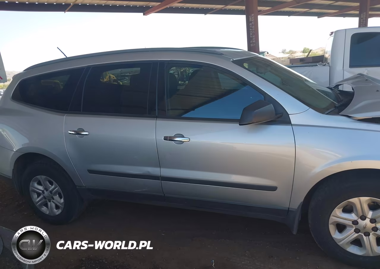 2015 Chevrolet Traverse Ls VIN:1GNKRFED4FJ308747 - 13