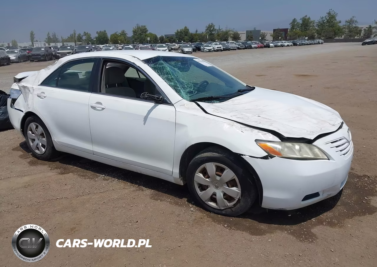 2007 Toyota Camry Le – zdjęcie 1 z 12