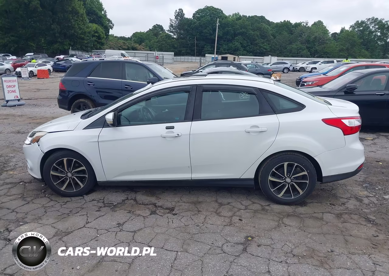 2014 Ford Focus Se VIN:1FADP3F22EL243845 - 14