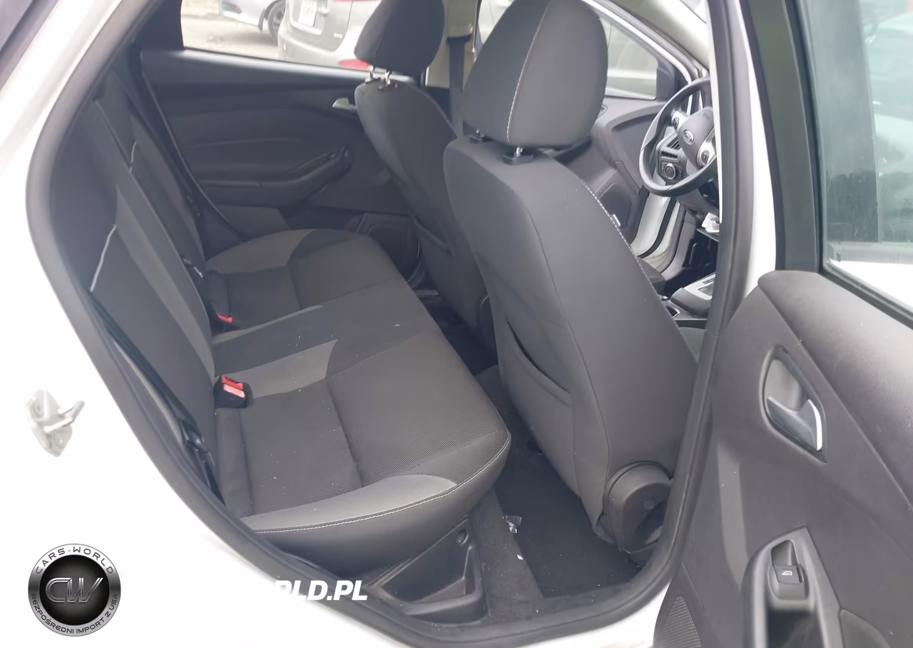 2014 Ford Focus Se VIN:1FADP3F22EL243845 - 8