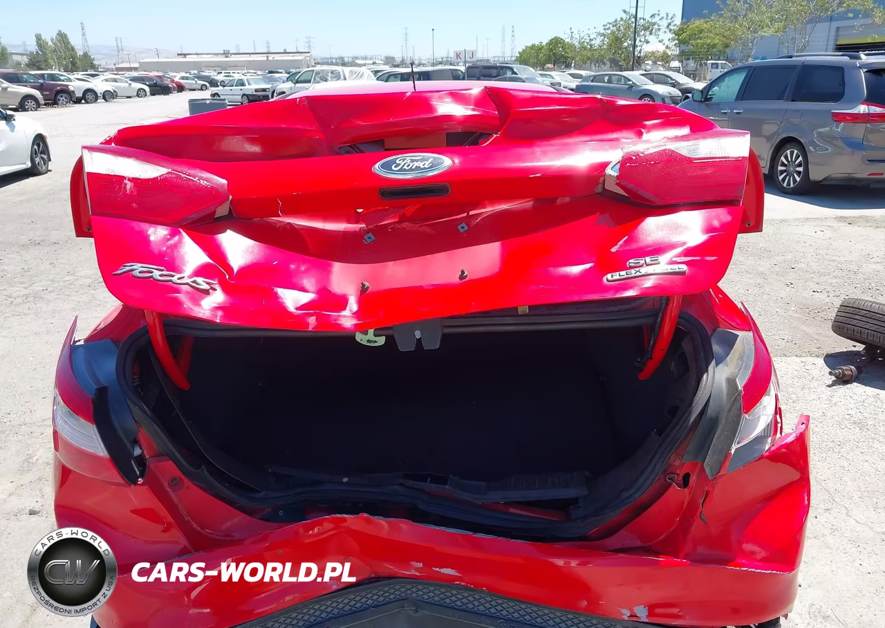 2012 Ford Focus Se VIN:1FAHP3F20CL382659 - 16