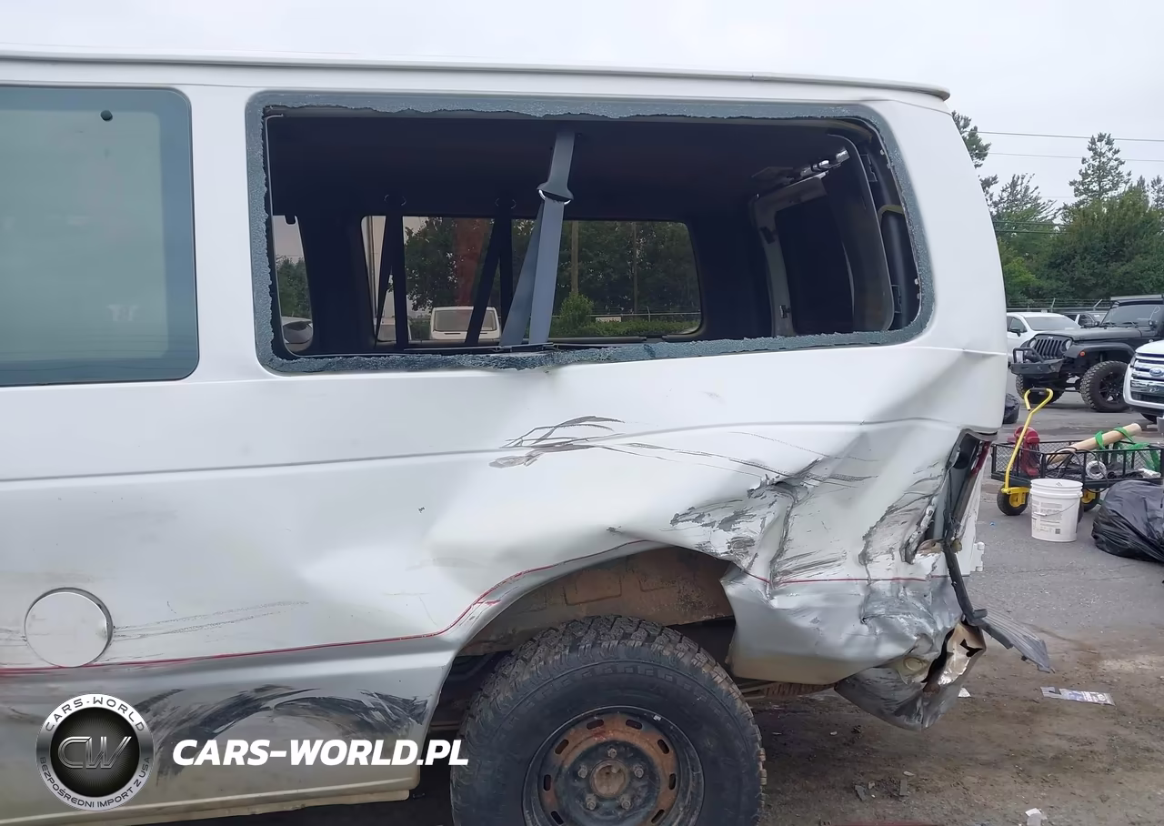 1996 Ford Econoline E150 VIN:1FMEE11H4THA05320 - 6