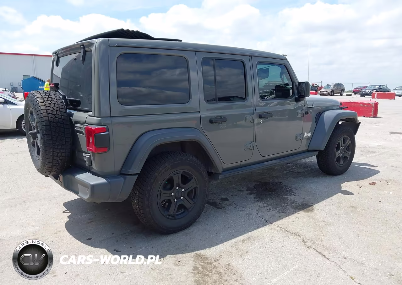 2020 Jeep Wrangler Unlimited Sport S 4X4 VIN:1C4HJXDG4LW293452 - 4
