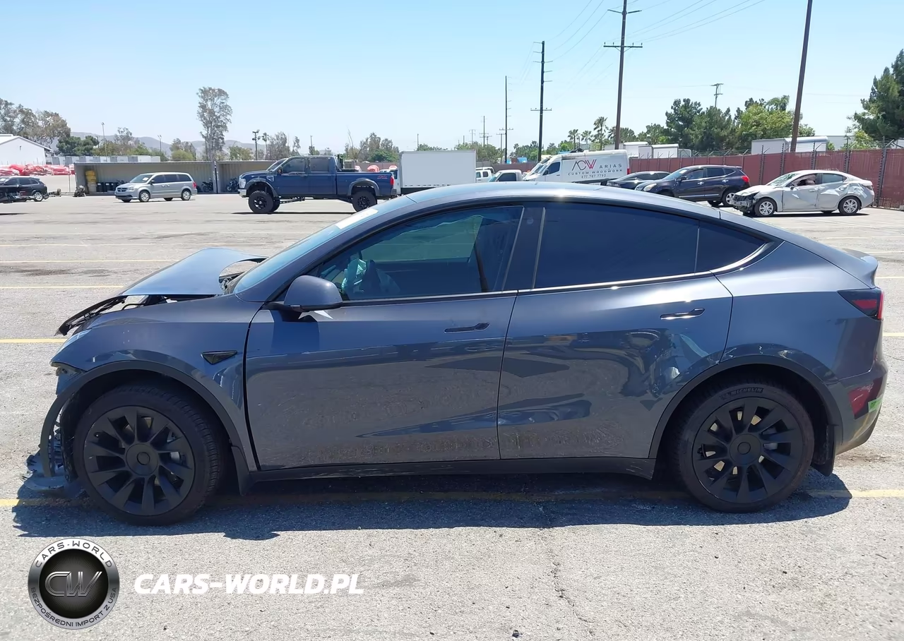 2023 Tesla Model Y Awd-Long Range Dual Motor All-Wheel Drive VIN:7SAYGDEE4PA028874 - 14