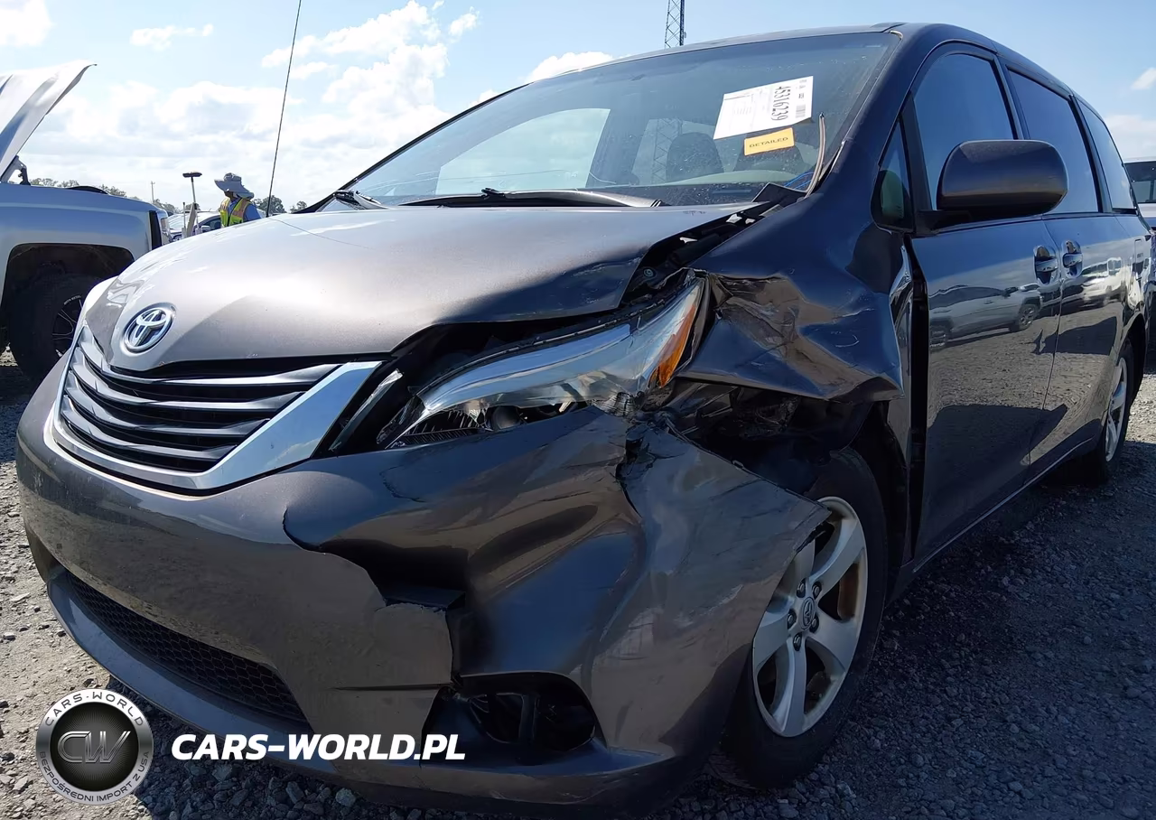 2012 Toyota Sienna Le V6 8 Passenger VIN:5TDKK3DC1CS278447 - 6