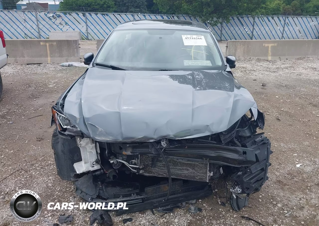 2019 Volkswagen Passat 2.0T Wolfsburg Edition VIN:1VWLA7A34KC003736 - 12