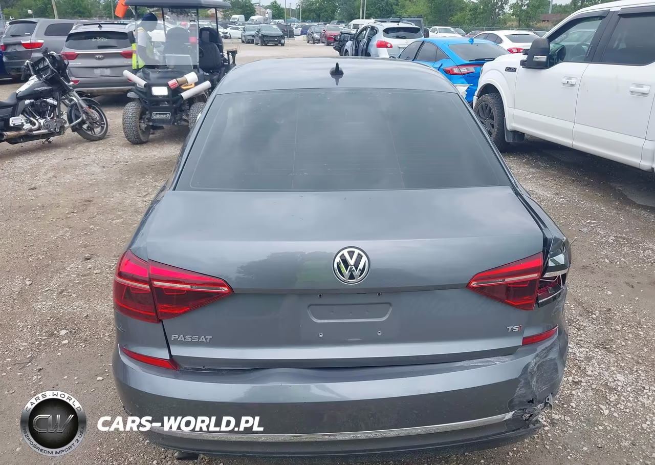 2019 Volkswagen Passat 2.0T Wolfsburg Edition VIN:1VWLA7A34KC003736 - 16