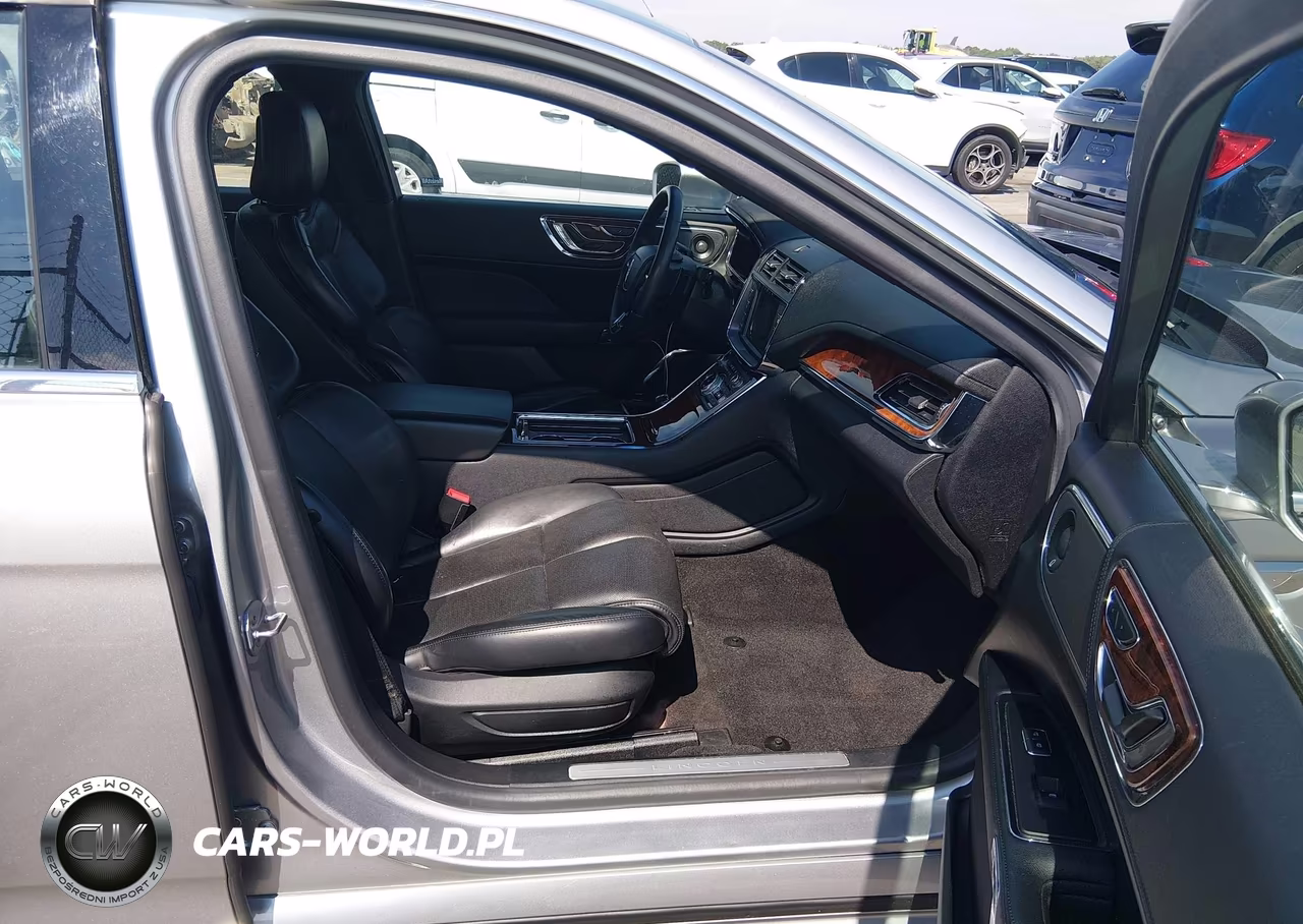 2020 Lincoln Continental Standard VIN:1LN6L9PK9L5606302 - 5