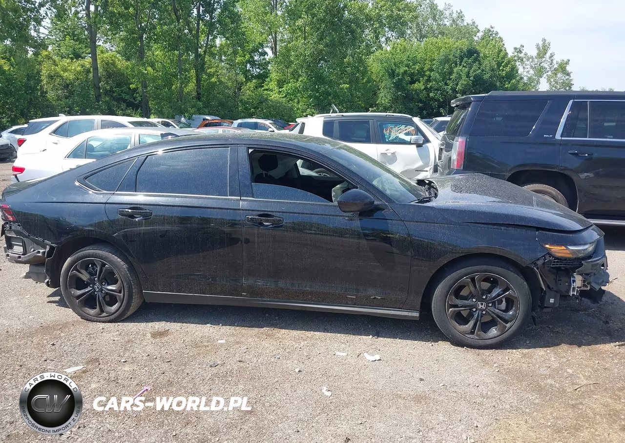 2025 Honda Accord Se VIN:1HGCY1F42SA062794 - 14