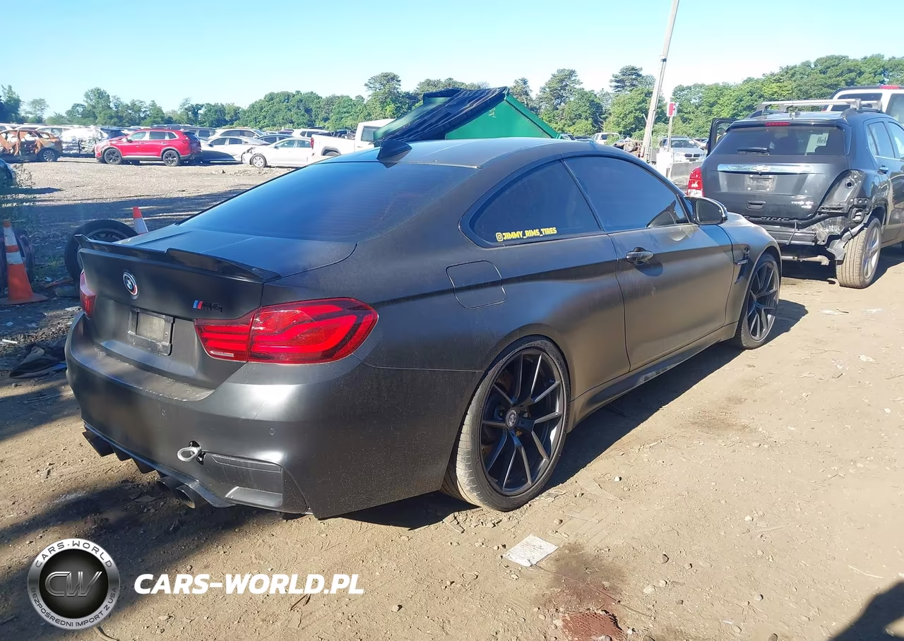 2015 BMW M4 VIN:WBS3R9C55FK329507 - 4