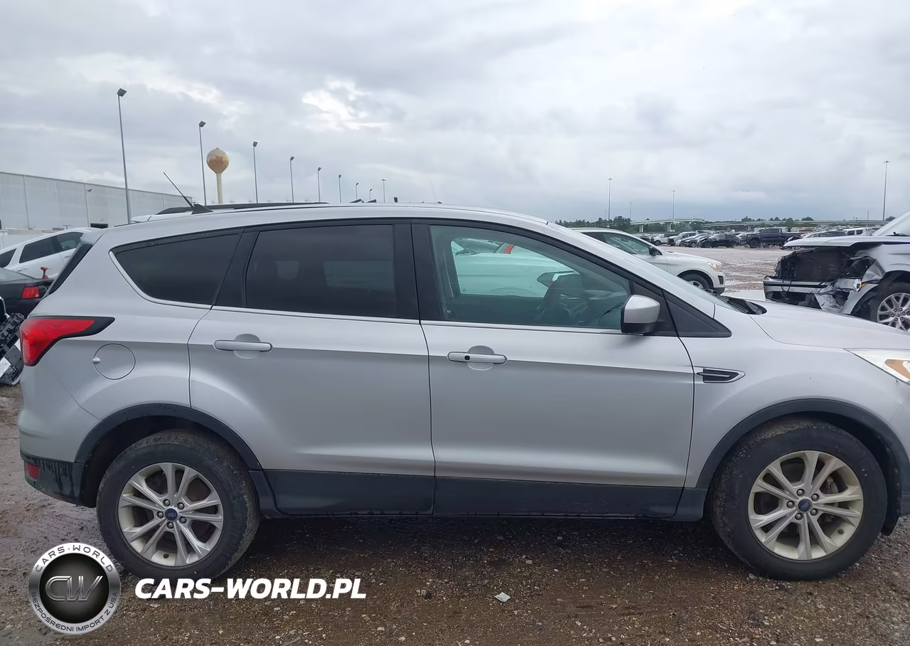 2019 Ford Escape Se VIN:1FMCU0GD0KUA64962 - 13