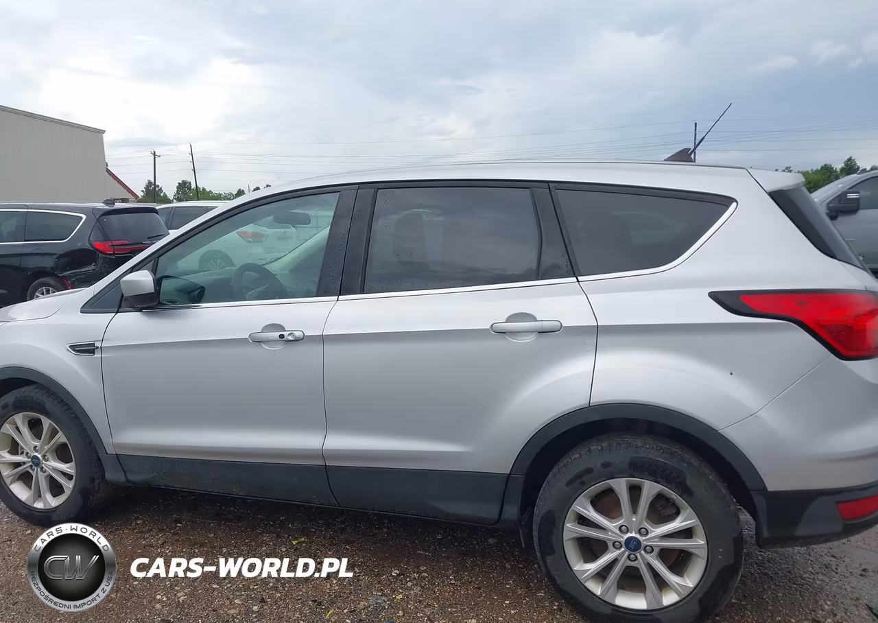 2019 Ford Escape Se VIN:1FMCU0GD0KUA64962 - 14