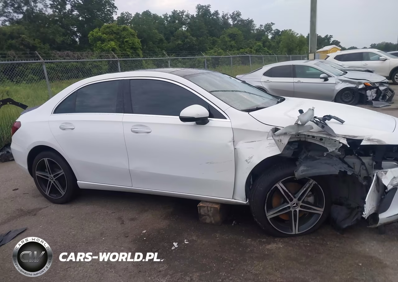 2022 Mercedes-Benz A 220 VIN:W1K3G4EB5NJ371219 - 13