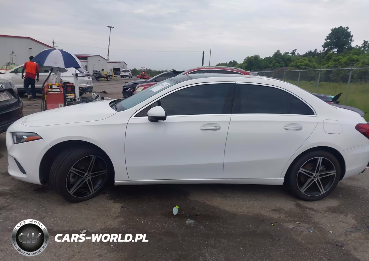 2022 Mercedes-Benz A 220 VIN:W1K3G4EB5NJ371219 - 14