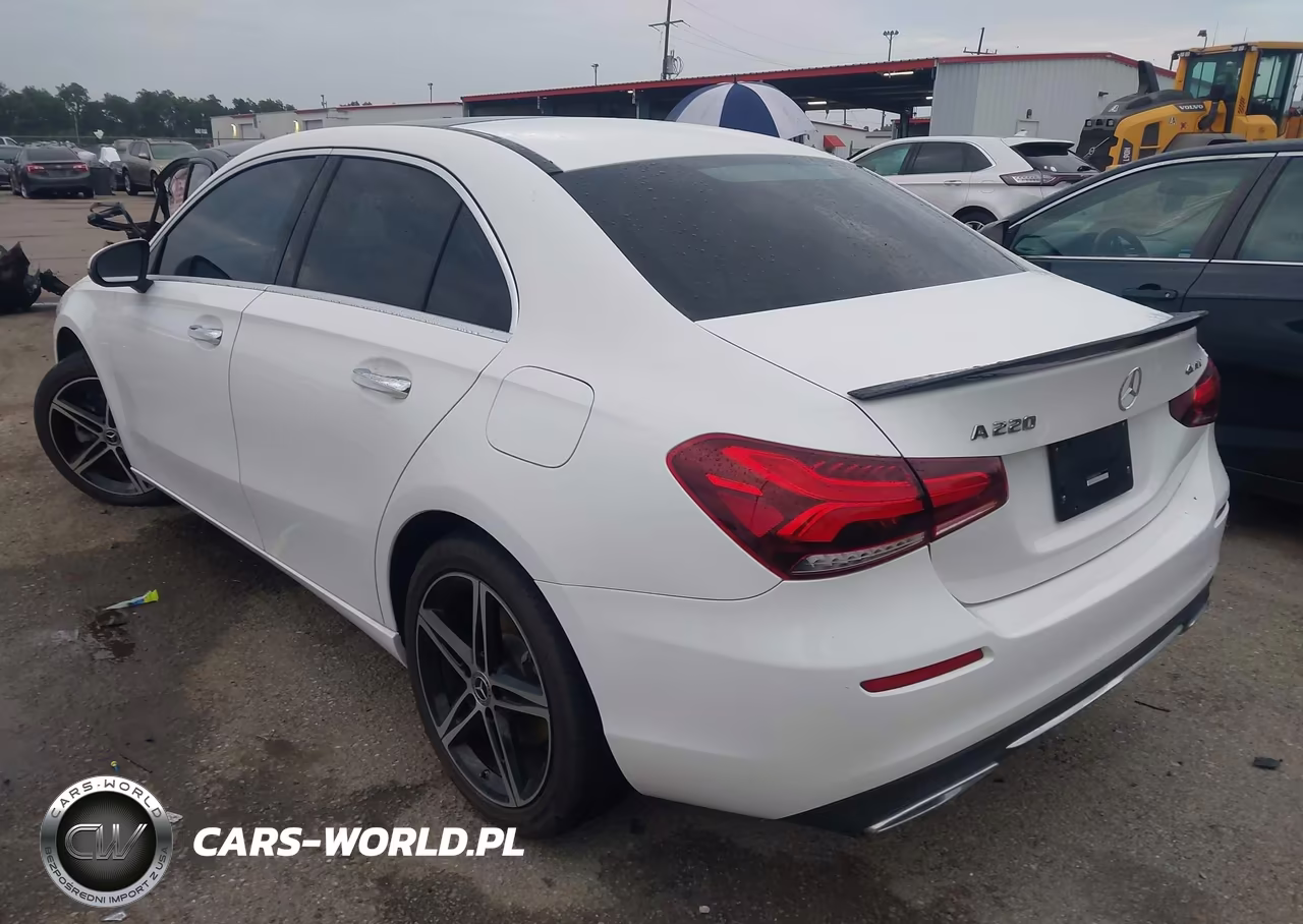 2022 Mercedes-Benz A 220 VIN:W1K3G4EB5NJ371219 - 3