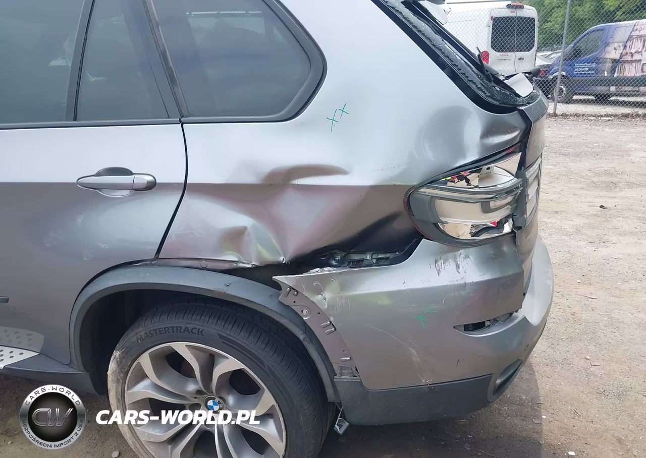 2011 BMW X5 xDrive50I VIN:5UXZV8C52BL417294 - 6