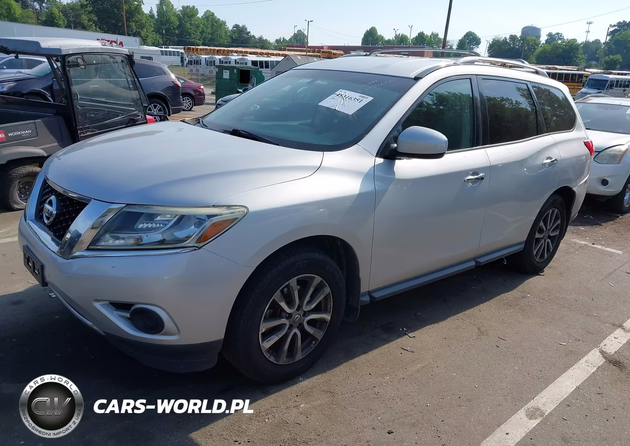 2015 Nissan Pathfinder S VIN:5N1AR2MM5FC685764 - 2