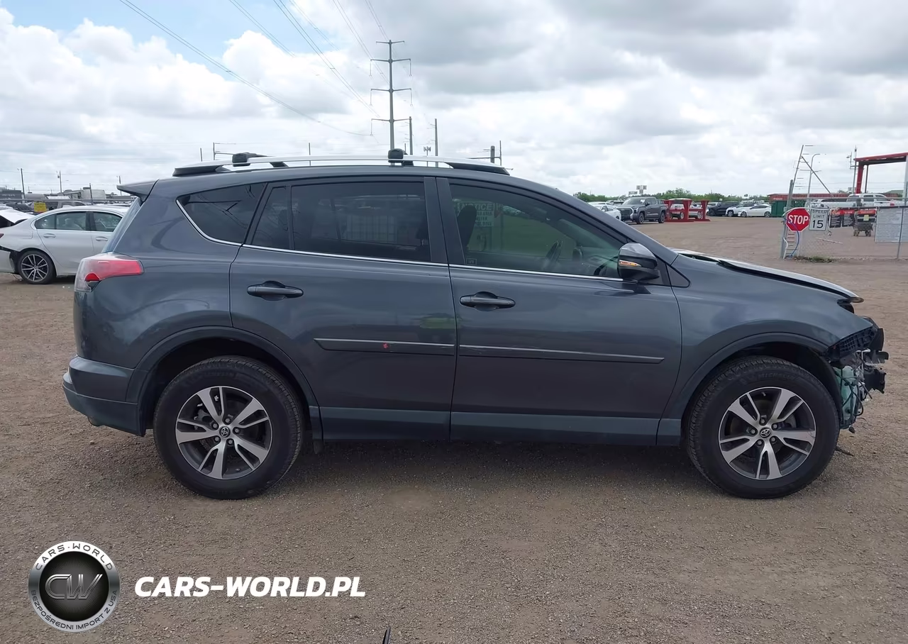 2016 Toyota Rav4 Xle VIN:JTMWFREV8GD091796 - 14