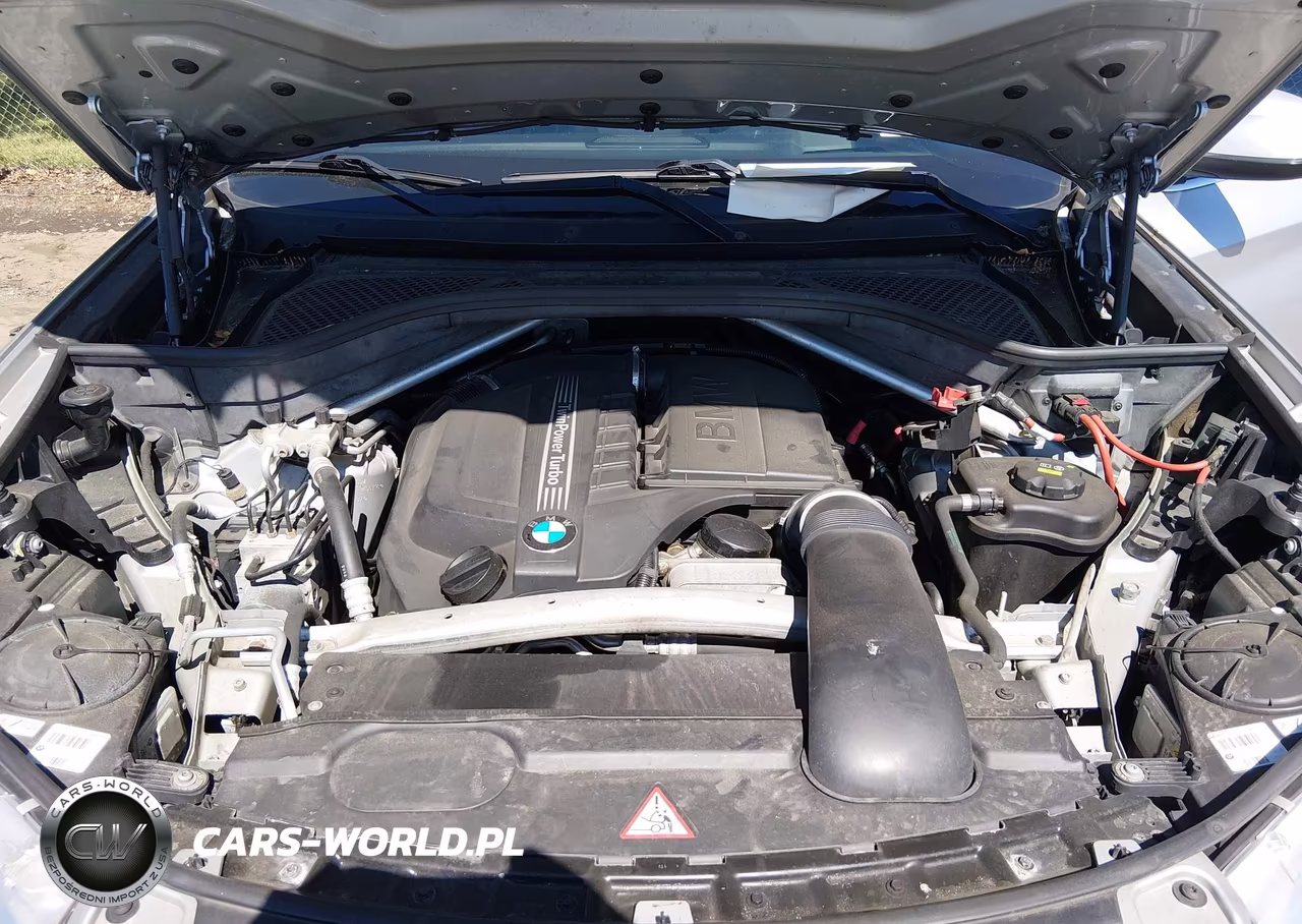 2015 BMW X5 xDrive35I VIN:5UXKR0C58F0K55718 - 10