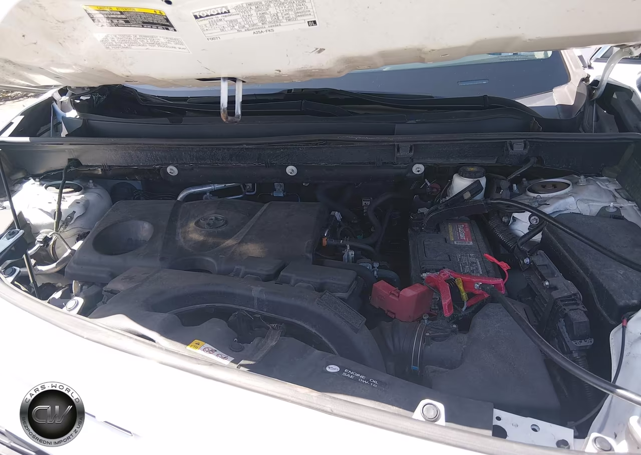 2020 Toyota Rav4 Xle VIN:2T3P1RFV8LC064792 - 10