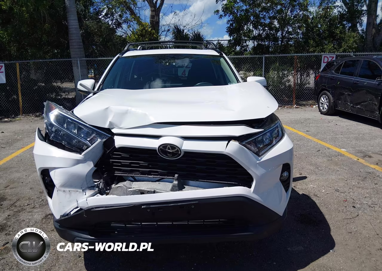 2020 Toyota Rav4 Xle VIN:2T3P1RFV8LC064792 - 12