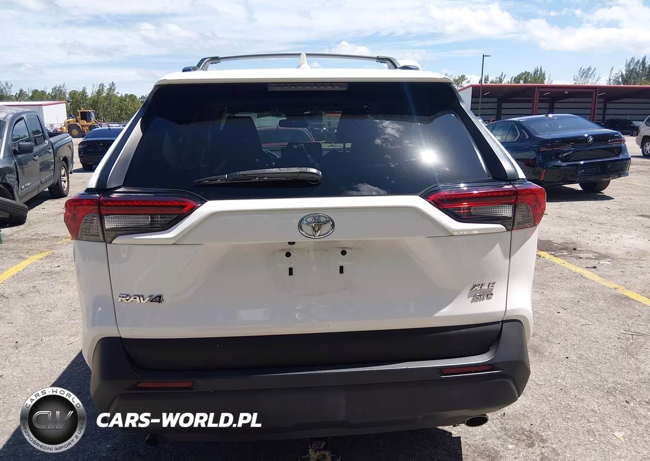 2020 Toyota Rav4 Xle VIN:2T3P1RFV8LC064792 - 16