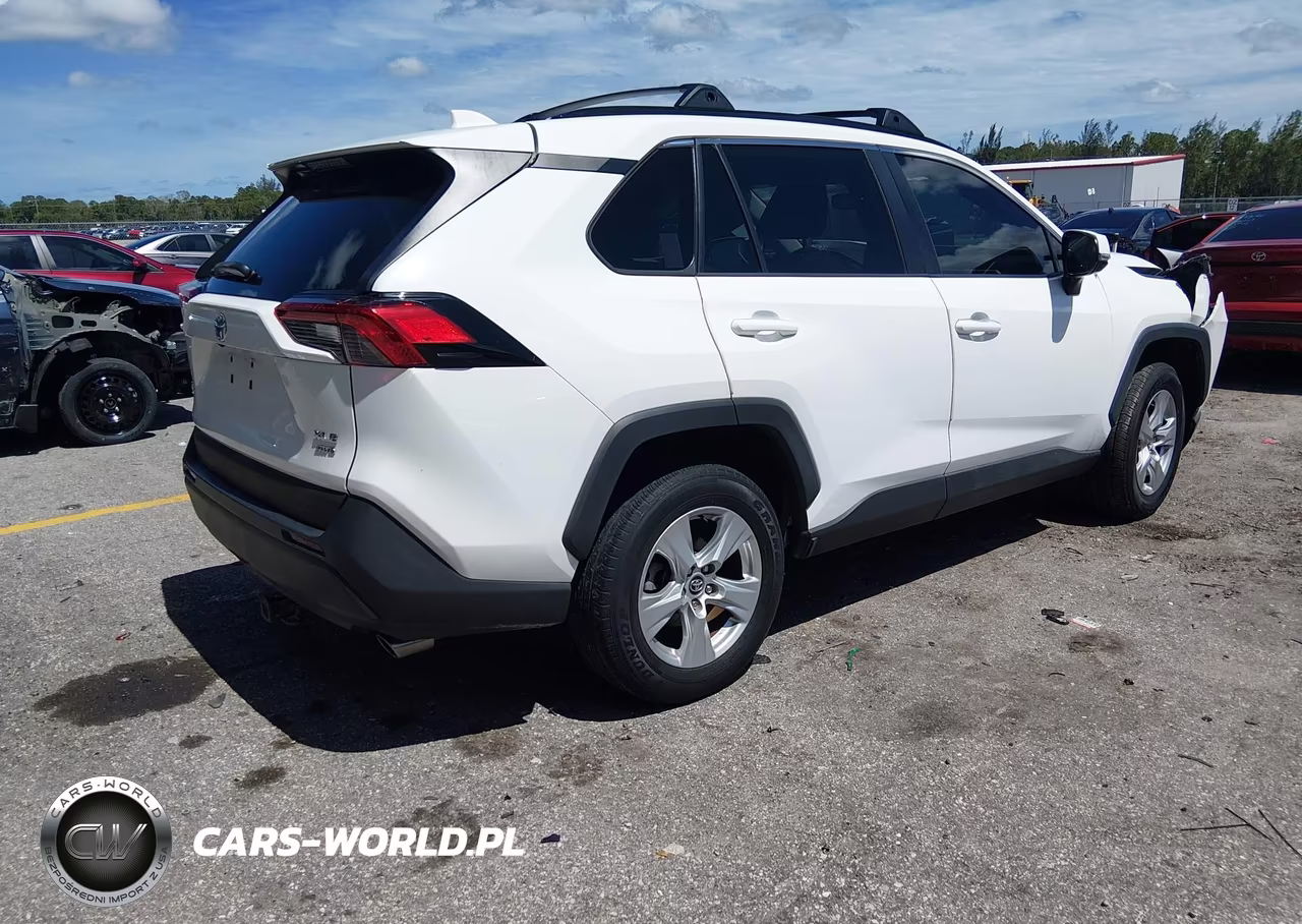 2020 Toyota Rav4 Xle VIN:2T3P1RFV8LC064792 - 4