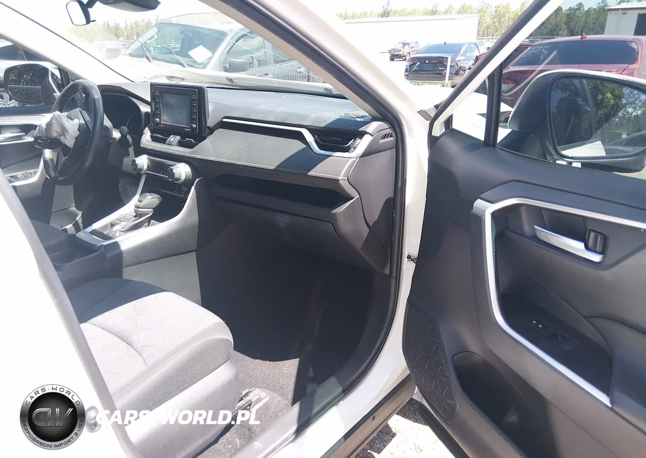 2020 Toyota Rav4 Xle VIN:2T3P1RFV8LC064792 - 5