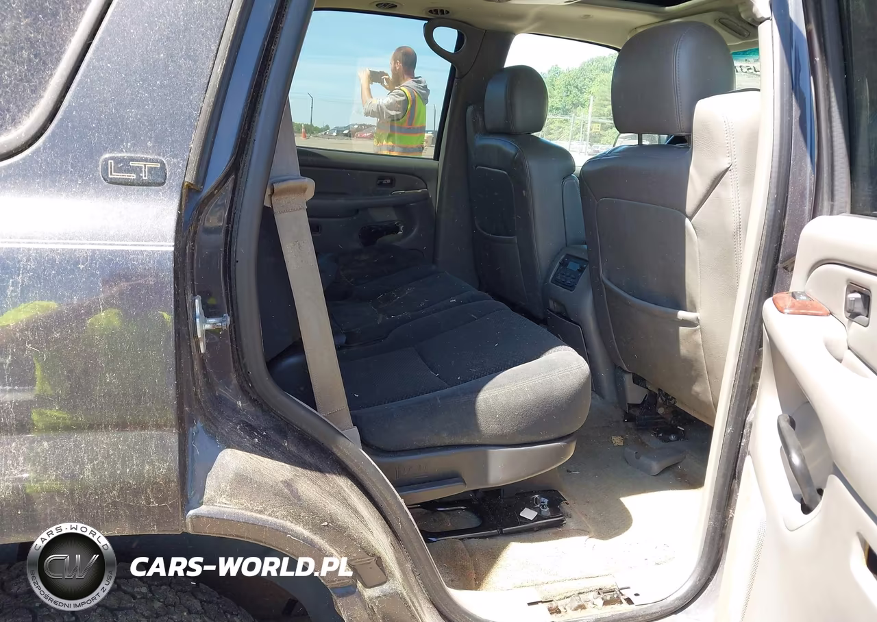 2004 Chevrolet Tahoe Lt VIN:1GNEK13T24J237057 - 8