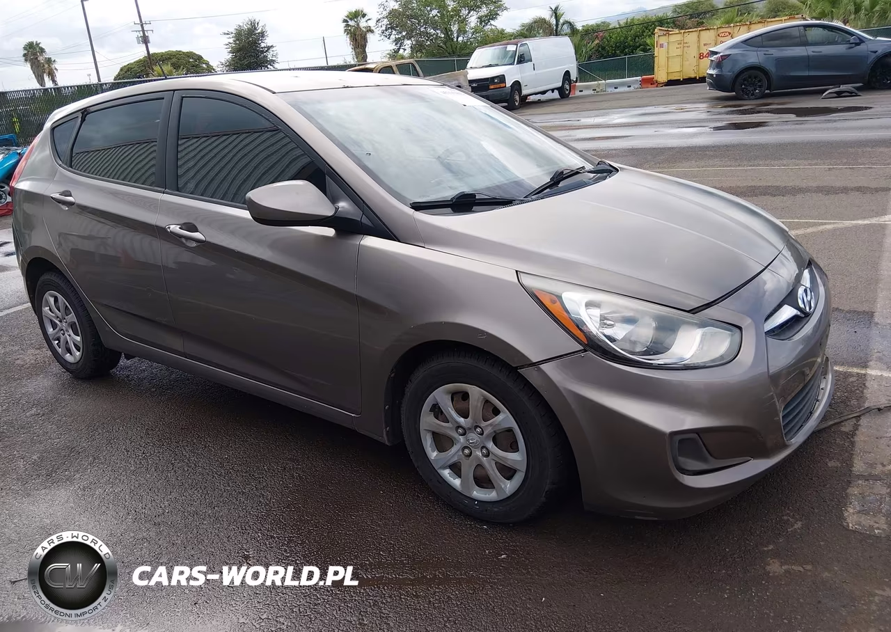 2014 Hyundai Accent Gs – zdjęcie 1 z 17