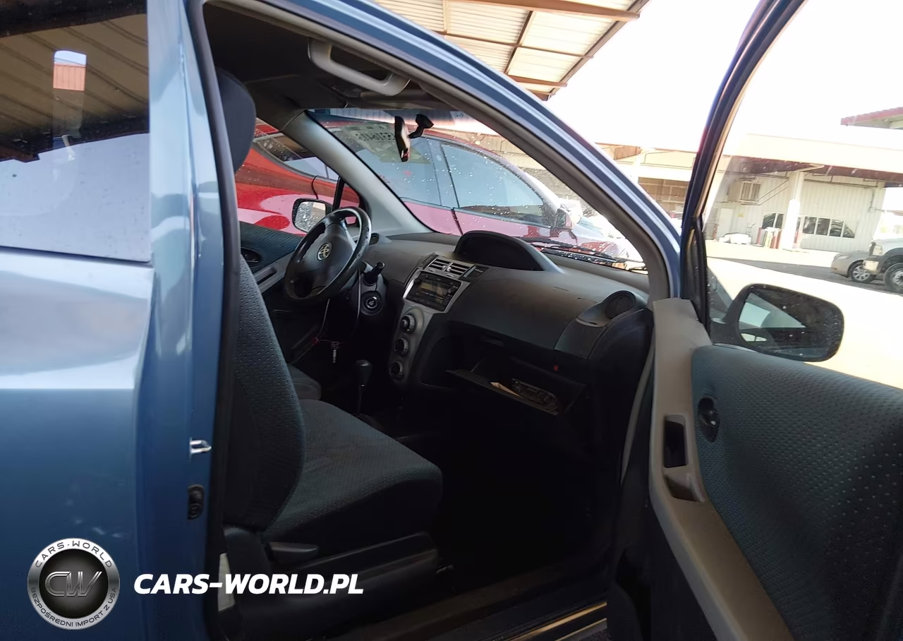 2008 Toyota Yaris VIN:JTDJT923X85197748 - 5