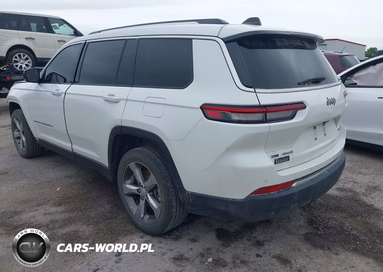 2021 Jeep Grand Cherokee L Limited 4X4 VIN:1C4RJKBGXM8198247 - 3