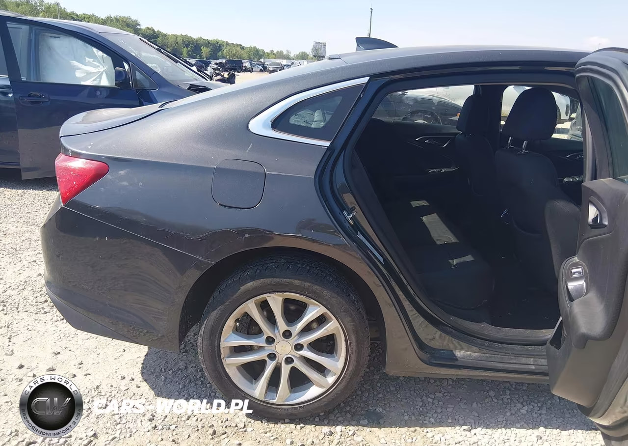 2017 Chevrolet Malibu 1Lt VIN:1G1ZE5ST2HF153588 - 8